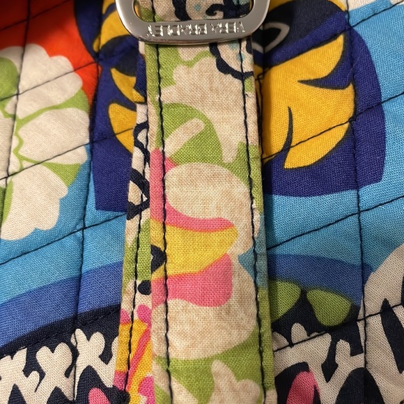 Vera Bradley Rio pattern backpack - Picture 12 of 12